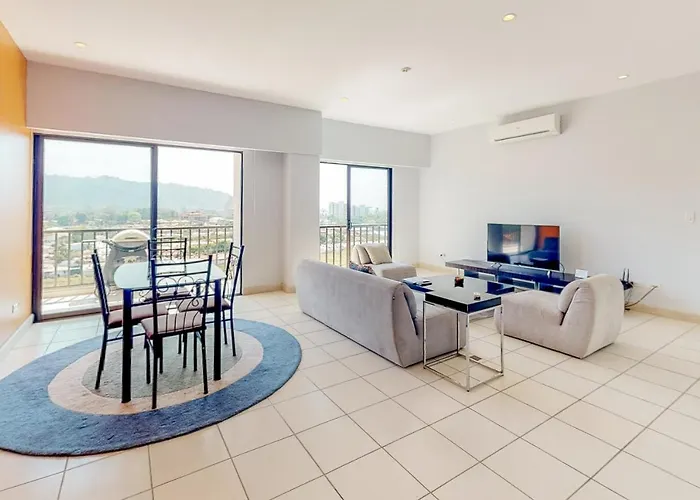 Jaco Bay 3702